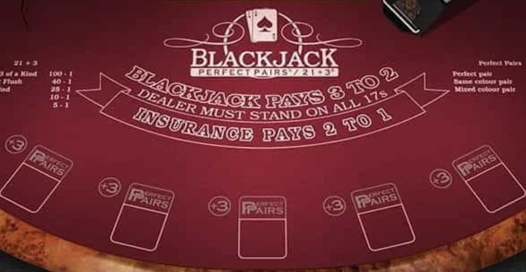 Perfect Pairs 21+3 Blackjack (5 Box)